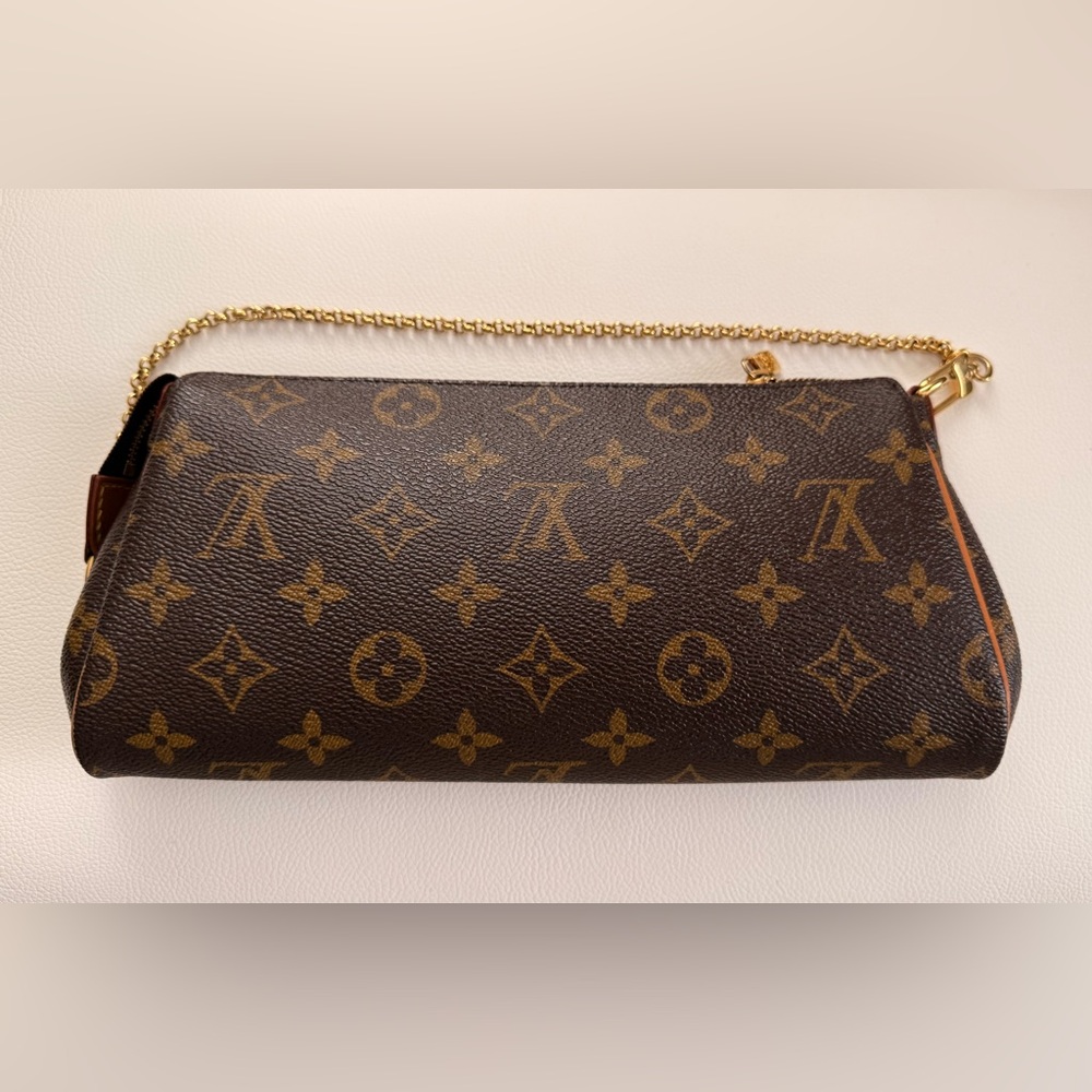 Authentic Louis Vuitton Monogram Eva Clutch/Wristlet/Shoulder/Crossbody Bag - Picture 3 of 16